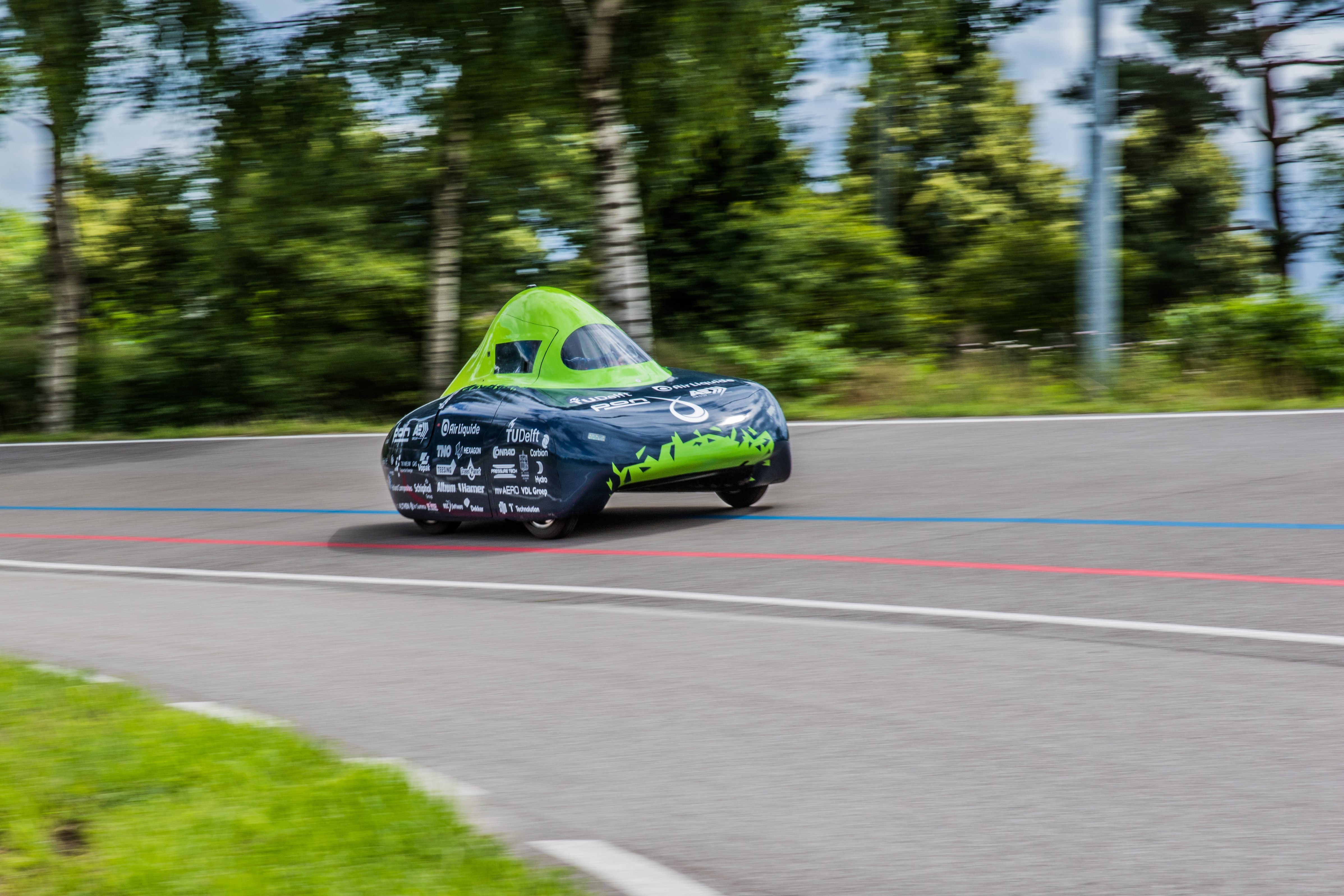 氫動力汽車行駛1196公里,再次打破世界紀錄 .jpg