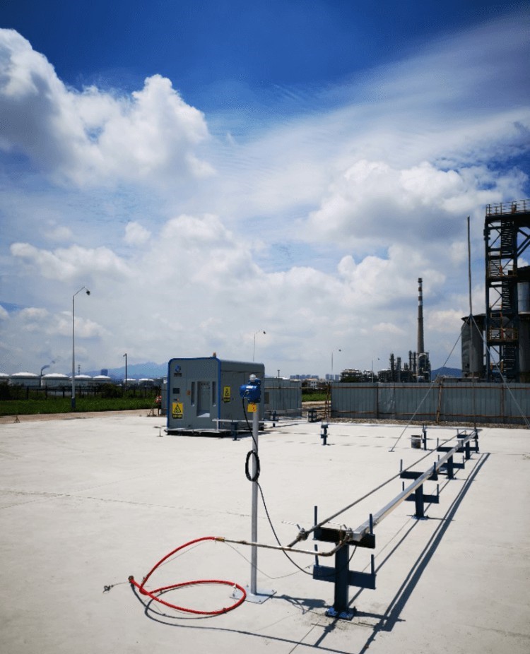 “青島的車加青島的氫”提速! 青島生產(chǎn)的燃料電池氫率先通過(guò)權(quán)威機(jī)構(gòu)檢測(cè).jpg “青島的車加青島的氫”提速! 青島生產(chǎn)的燃料電池氫率先通過(guò)權(quán)威機(jī)構(gòu)檢測(cè).jpg