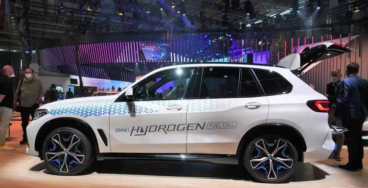 與豐田共同研發,寶馬首款氫燃料電池SUV iX5 Hydrogen亮相.jpg 與豐田共同研發,寶馬首款氫燃料電池SUV iX5 Hydrogen亮相.jpg