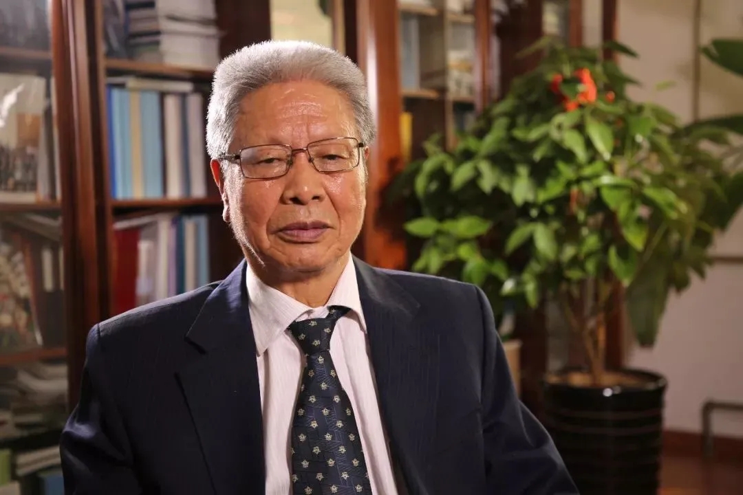 衣寶廉:大幅降低燃料電池、加氫站、氫氣成本是商業(yè)化應(yīng)用的前提 衣寶廉:大幅降低燃料電池、加氫站、氫氣成本是商業(yè)化應(yīng)用的前提