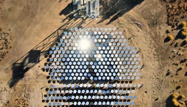 光熱制氫新進展!Heliogen公司與Bloom成功地證明了聚光集熱法生產(chǎn)綠色氫氣.jpg 光熱制氫新進展!Heliogen公司與Bloom成功地證明了聚光集熱法生產(chǎn)綠色氫氣.jpg