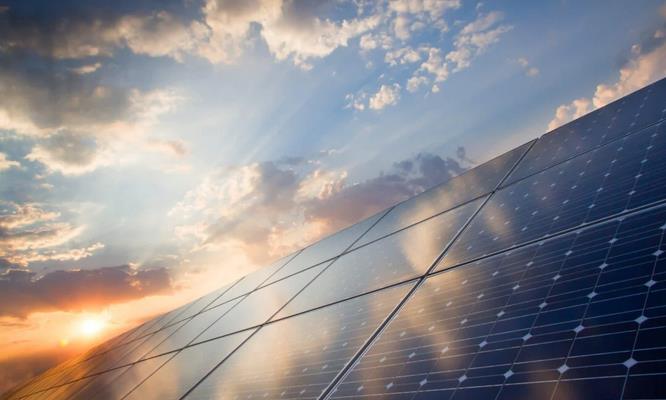 中石化將在中國開發(fā)的全球最大的光伏綠色制氫項(xiàng)目.jpg 中石化將在中國開發(fā)的全球最大的光伏綠色制氫項(xiàng)目.jpg