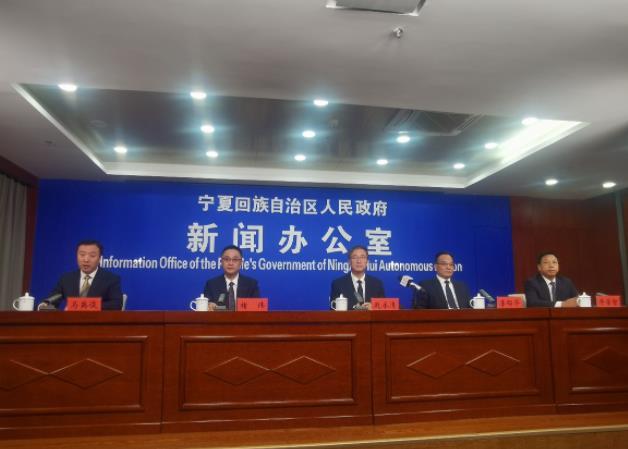 在《實施方案》的指導下,寧夏走出了綠能開發(fā)、綠氫生產(chǎn)、綠能轉(zhuǎn)型發(fā)展的道路.jpg 在《實施方案》的指導下,寧夏走出了綠能開發(fā)、綠氫生產(chǎn)、綠能轉(zhuǎn)型發(fā)展的道路.jpg