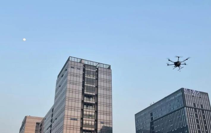 氫航科技攜手迅蟻打造氫動(dòng)力無人機(jī),使用壽命1500小時(shí).jpg 氫航科技攜手迅蟻打造氫動(dòng)力無人機(jī),使用壽命1500小時(shí).jpg