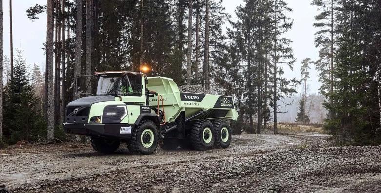 沃爾沃開始測(cè)試“世界首款”氫動(dòng)力鉸接式卡車