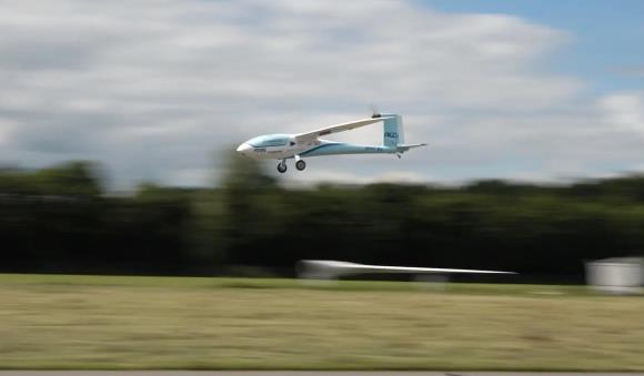 學(xué)生成功開(kāi)發(fā)液氫動(dòng)力飛行 學(xué)生成功開(kāi)發(fā)液氫動(dòng)力飛行