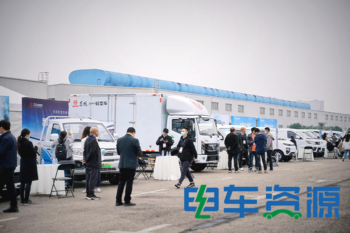 21 現場展車5_副本 700.jpg