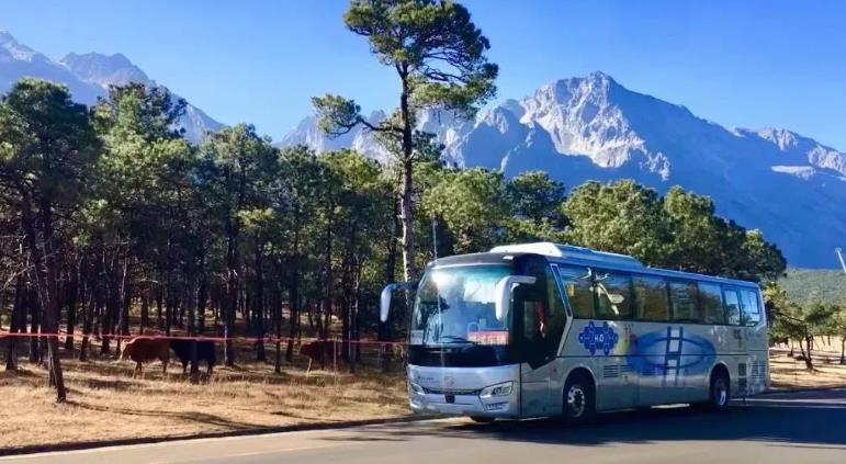 飛馳科技氫燃料客車挑戰(zhàn)極限,率先通過全國首批高海拔測試.jpg 飛馳科技氫燃料客車挑戰(zhàn)極限,率先通過全國首批高海拔測試.jpg