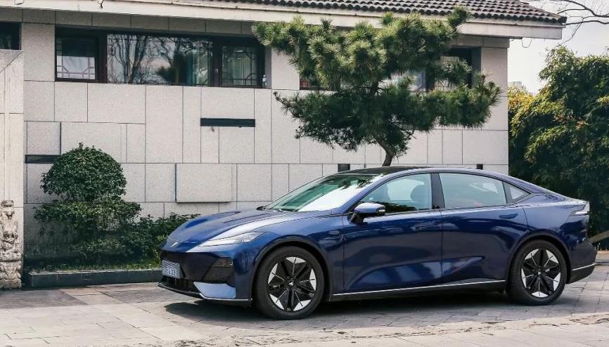 深藍(lán)汽車榮獲2022年企業(yè)標(biāo)準(zhǔn)“領(lǐng)跑者”證書!.jpg 深藍(lán)汽車榮獲2022年企業(yè)標(biāo)準(zhǔn)“領(lǐng)跑者”證書!.jpg