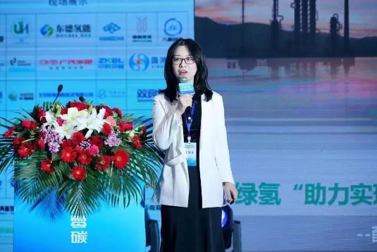 “綠電+綠氫”助力氫能產(chǎn)業(yè)高質(zhì)量發(fā)展.jpg