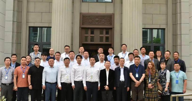 翌晶能源遼寧營口500MW風光氫儲一體化示范項目正式簽約.jpg 翌晶能源遼寧營口500MW風光氫儲一體化示范項目正式簽約.jpg