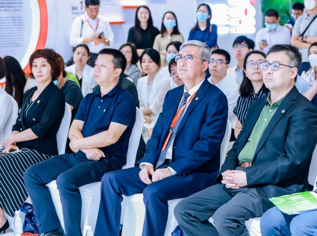申能能創攜旗下投資企業在首屆上海碳博會精彩亮相-3.jpg