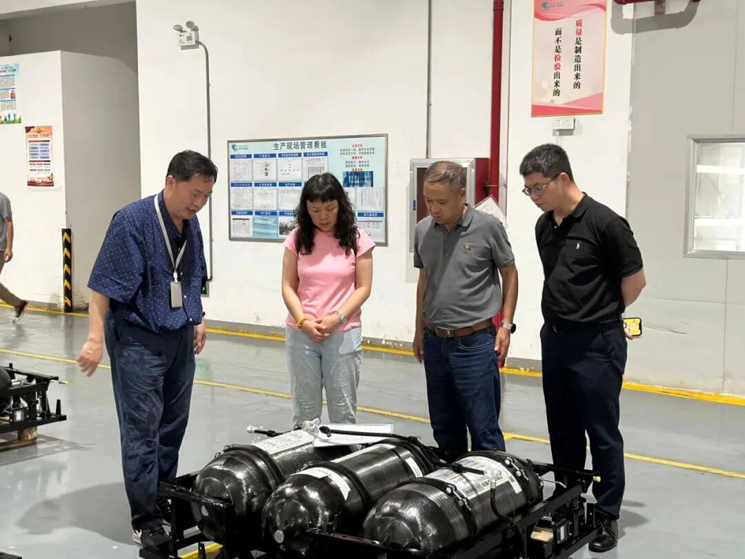 中測(cè)院流量所所長(zhǎng)甘蓉調(diào)研舜華新能源-3.jpg