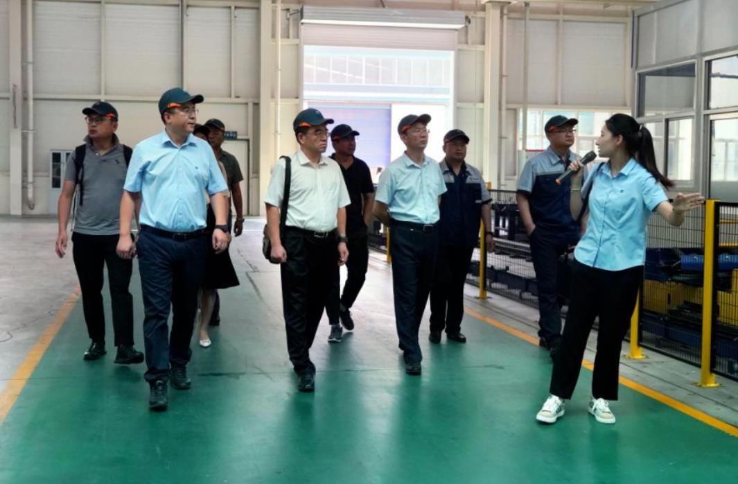 中遠海運到奧揚科技參觀交流1.jpg